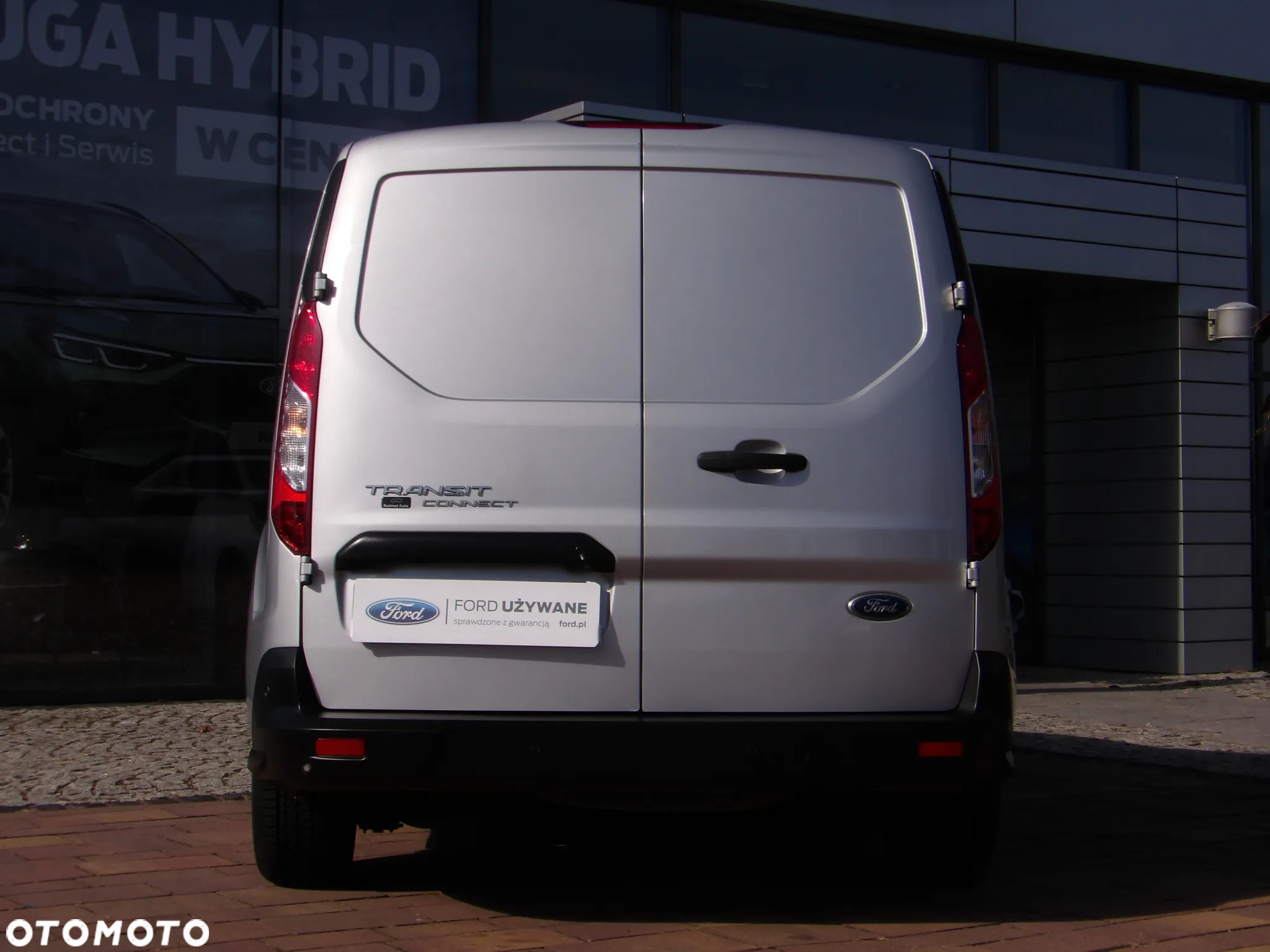 Ford Transit Courier - 15
