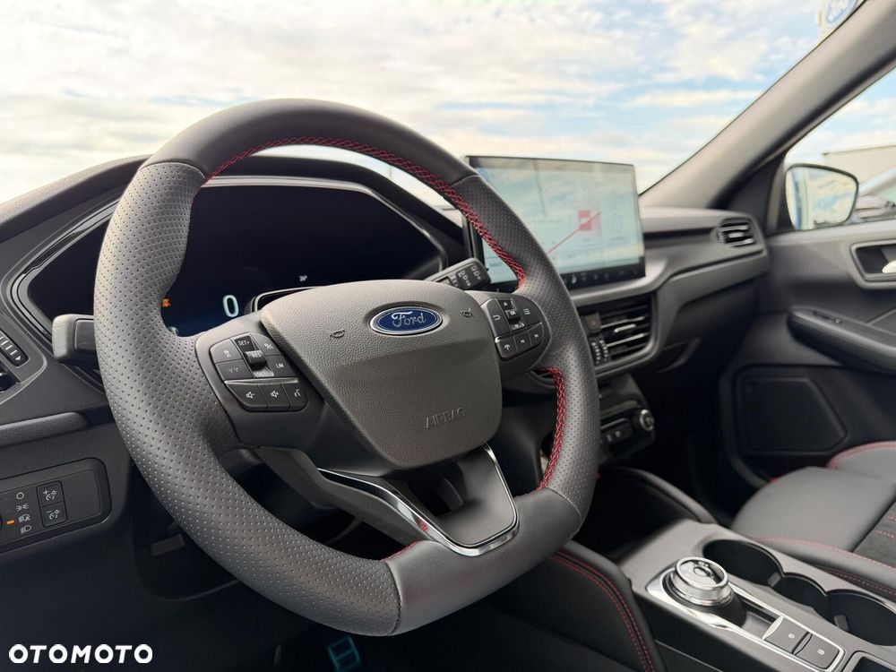Ford Kuga - 19