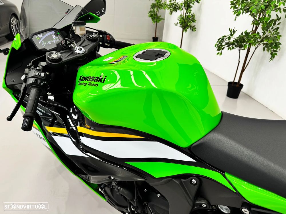 Kawasaki ZX 6R - 17