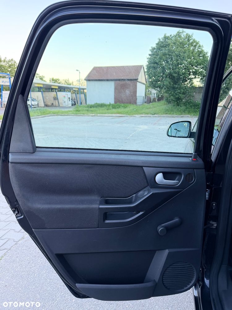 Opel Meriva - 12