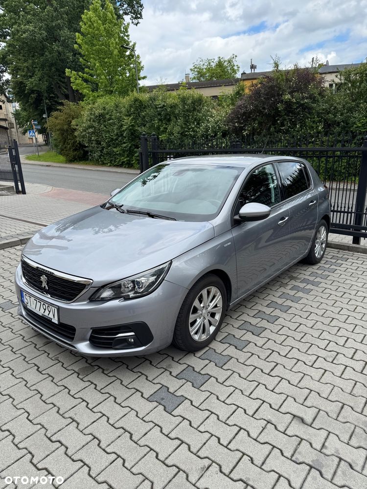 Peugeot 308 - 1