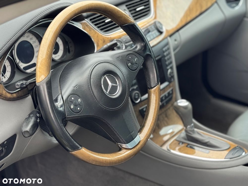 Mercedes-Benz CLS 350 CGI 7G-TRONIC - 11
