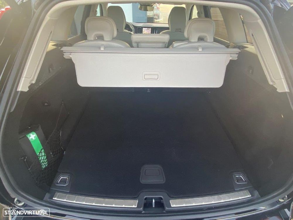 Volvo XC 60 2.0 T6 PHEV Plus Bright - 14