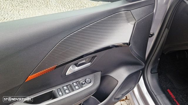 Peugeot 208 PureTech 100 EAT8 Active Pack - 11