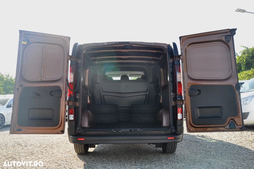 Renault Trafic - 8