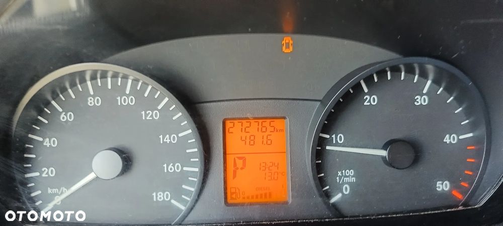 Mercedes-Benz Sprinter - 8