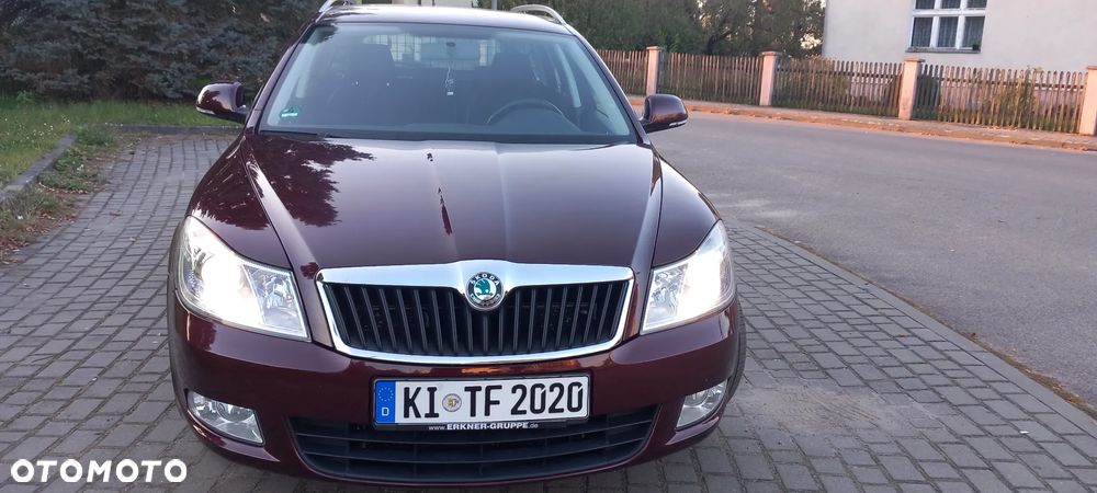 Skoda Octavia 2.0 TDI DPF Ambiente - 6
