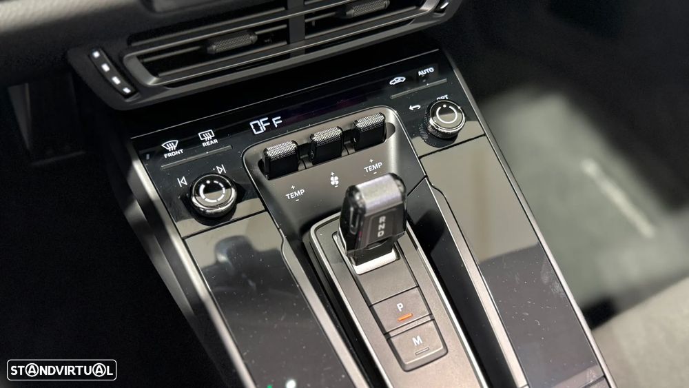 Porsche 911 (992) Targa 4 GTS PDK - 28