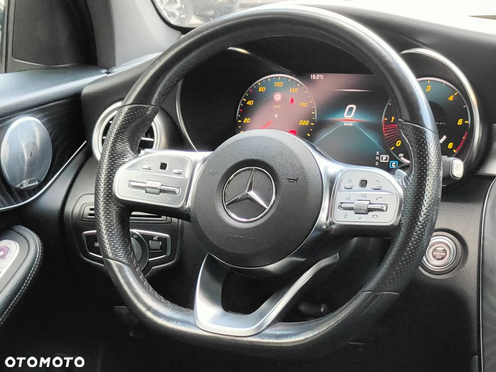 Mercedes-Benz GLC 220 d 4Matic 9G-TRONIC AMG Line - 20
