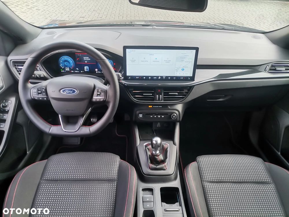 Ford Focus 1.0 EcoBoost ST-Line X - 17