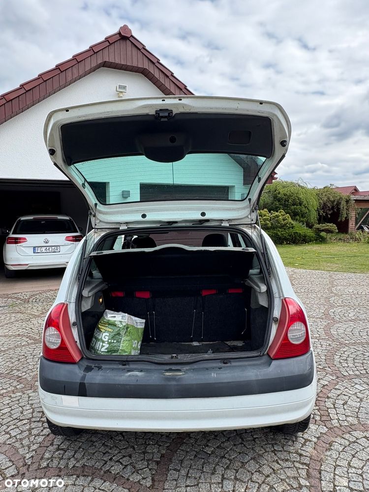 Renault Clio 1.2 Access - 12