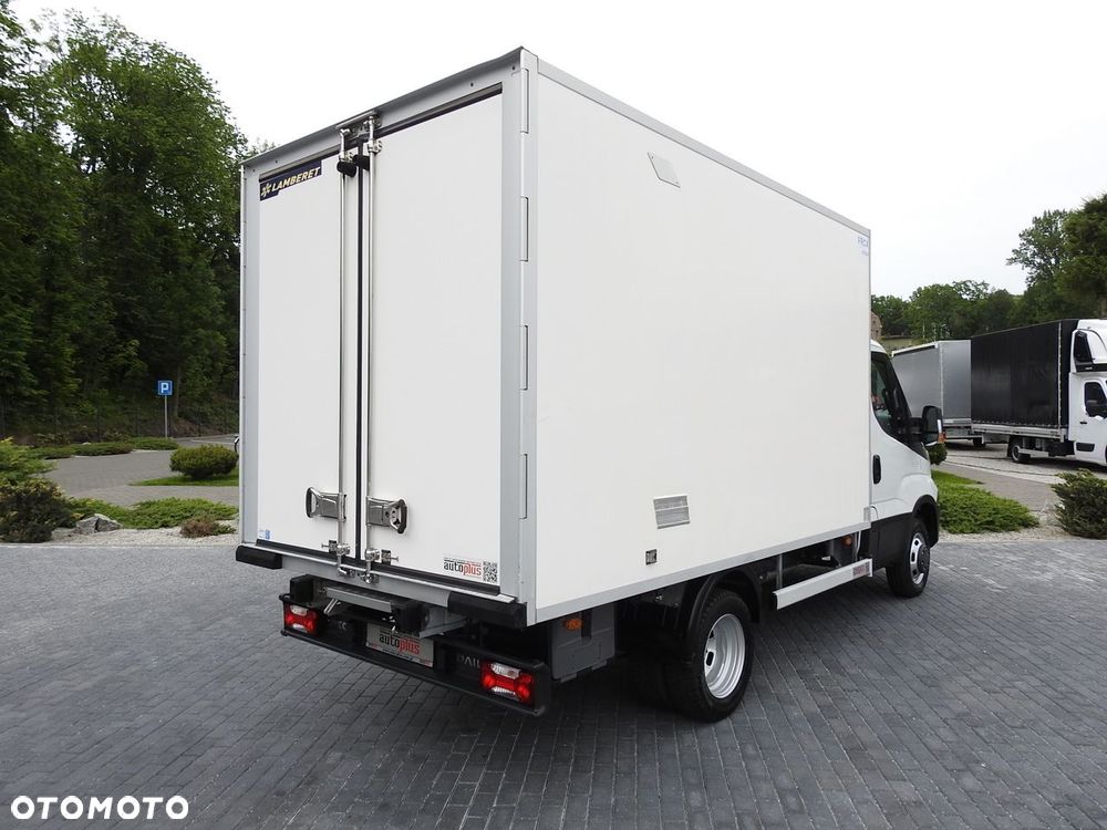 Iveco DAILY 35C15 KONTENER CHŁODNIA -12*C ZASILANIE 230V TEMPOMAT KLIMATYZACJA BLIŹNIACZE KOŁA  150KM - 4