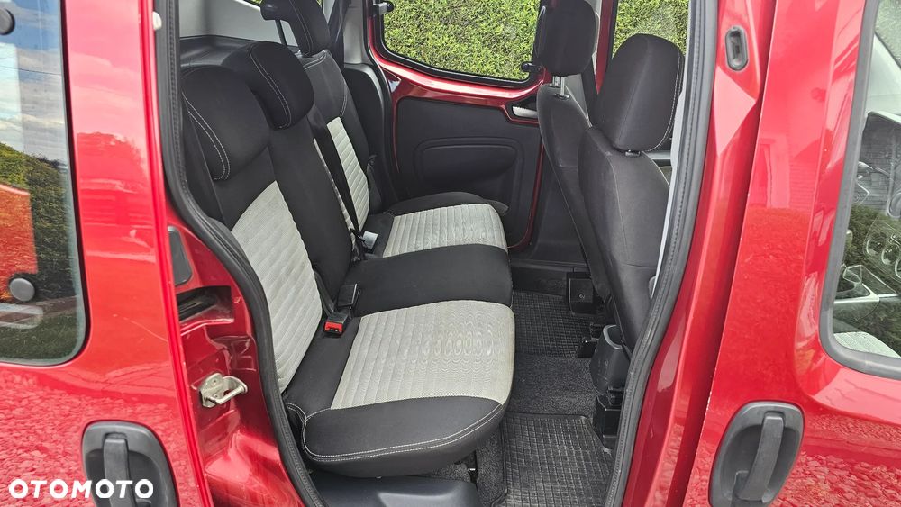 Fiat Fiorino Kombi 8V Elegant - 14