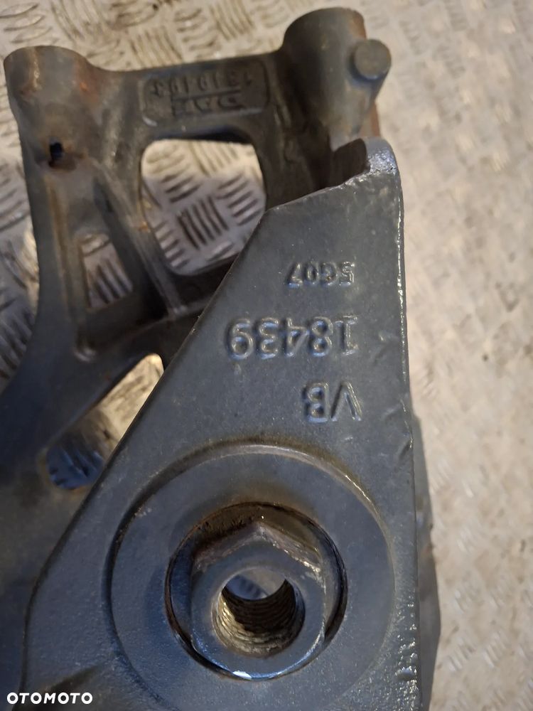 PODKŁAD RESORA MOCOWANIE CYBANTA BELKA PRZÓD DAF CF EURO 6 - 2