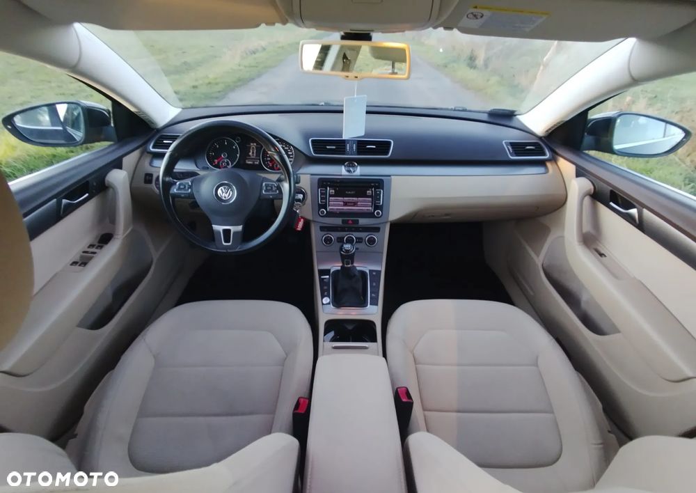 Volkswagen Passat 2.0 TDI Highline - 7