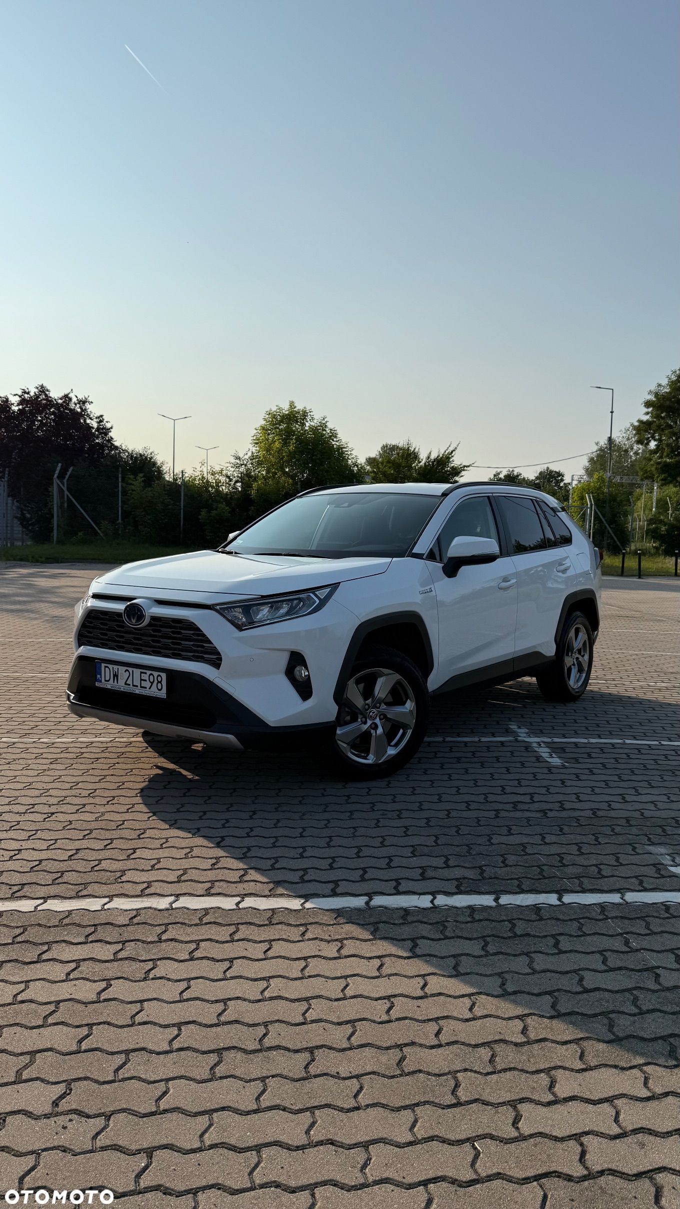 Toyota RAV4 2.5 Hybrid Comfort 4x2 - 1