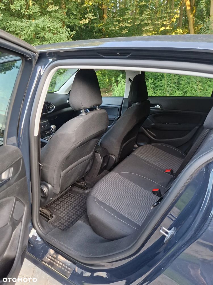 Peugeot 308 1.5 BlueHDi Active S&S - 11