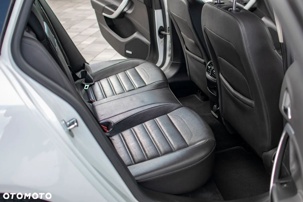 Opel Insignia - 27