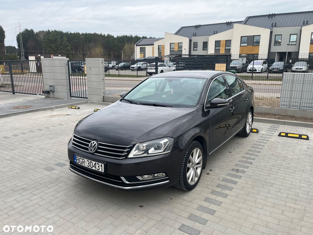 Volkswagen Passat 2.0 TDI Comfortline DSG - 1