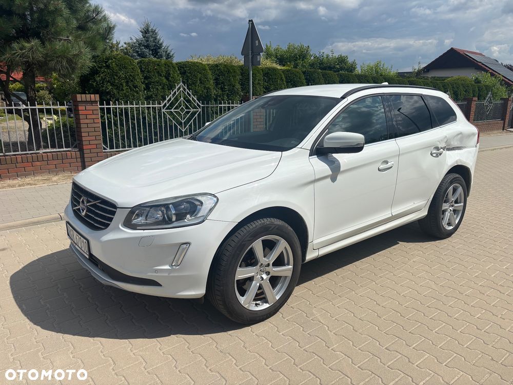 Volvo XC 60 T5 Drive-E R-Design Momentum - 3