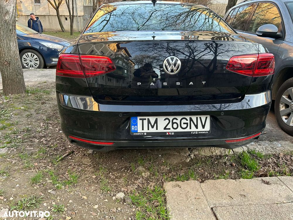 Volkswagen Passat 2.0 TDI DSG Comfortline - 3