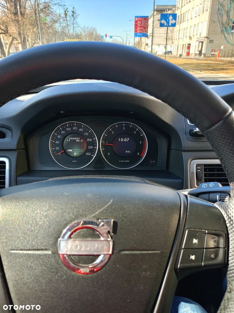 Volvo V70 D2 Ocean Race - 2