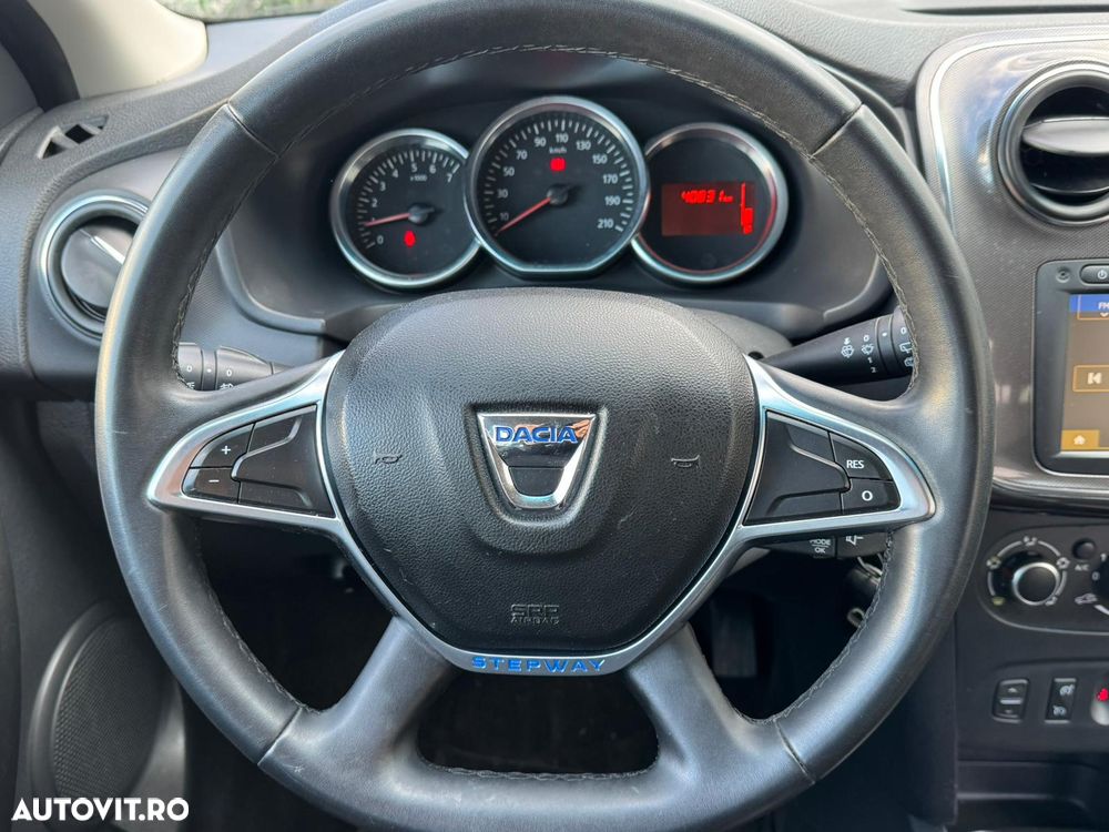 Dacia Logan MCV TCe 90 (S&S) Stepway - 12