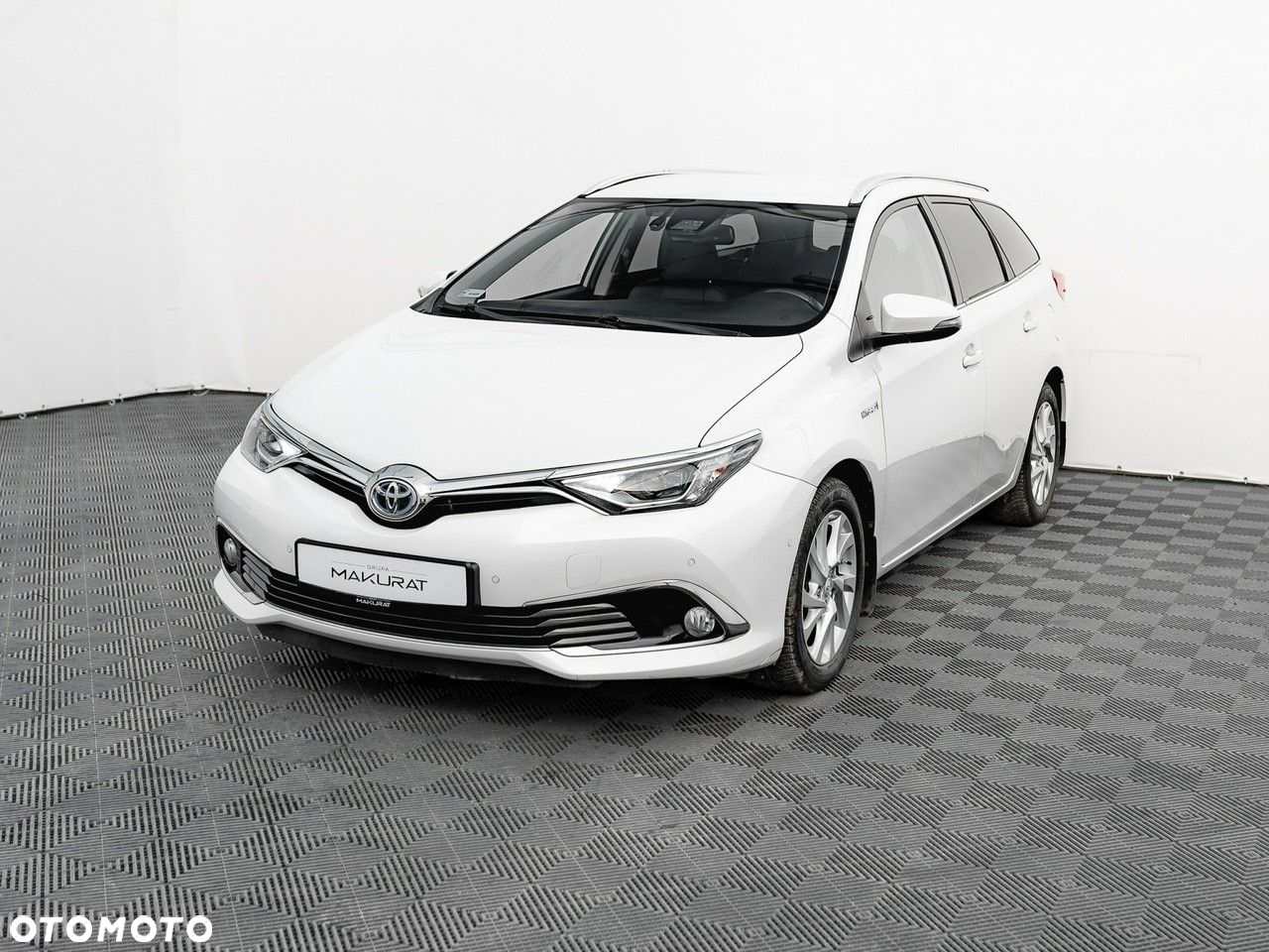 Toyota Auris Hybrid 135 Premium - 3