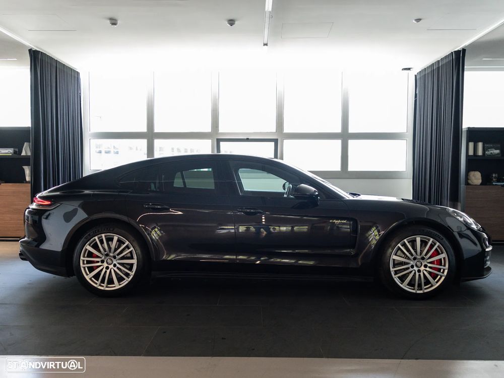 Porsche Panamera 4S E-Hybrid - 6