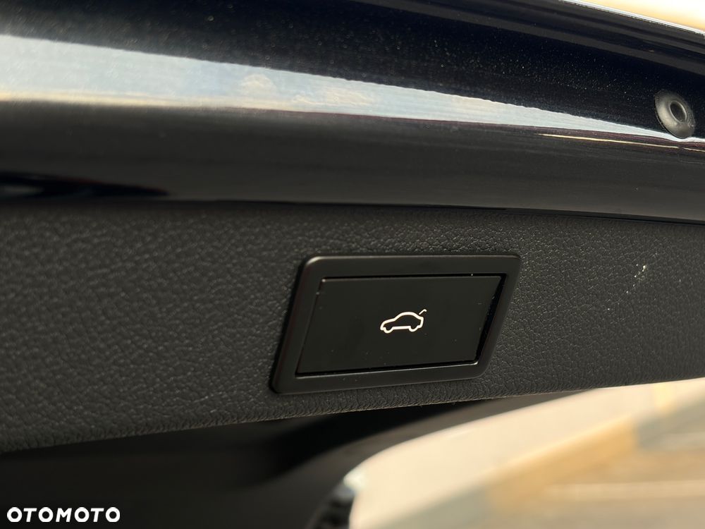 Skoda Superb 2.0 TSI 4x4 DSG L&K - 21