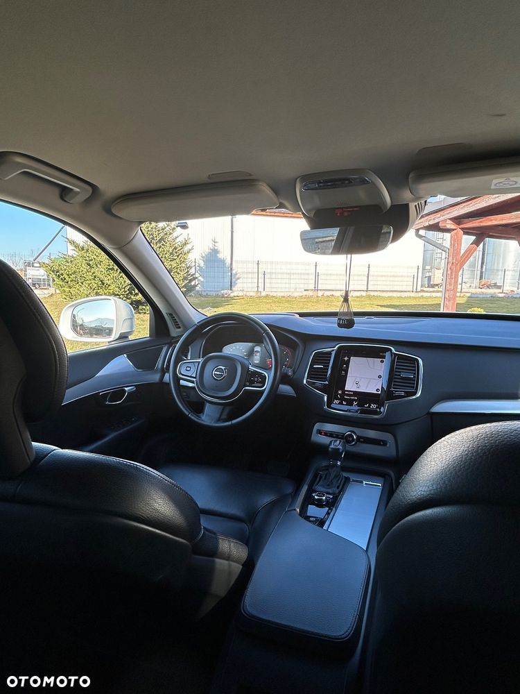 Volvo XC 90 - 17