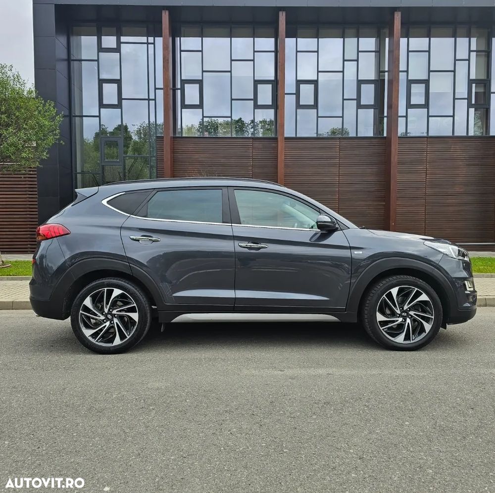 Hyundai Tucson - 4