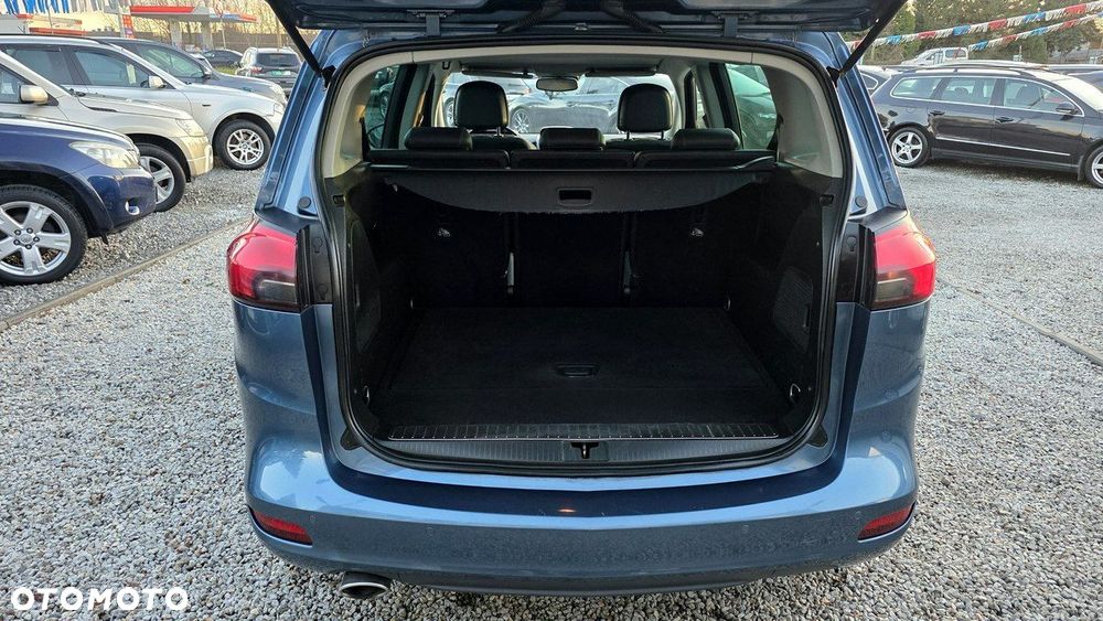 Opel Zafira - 27