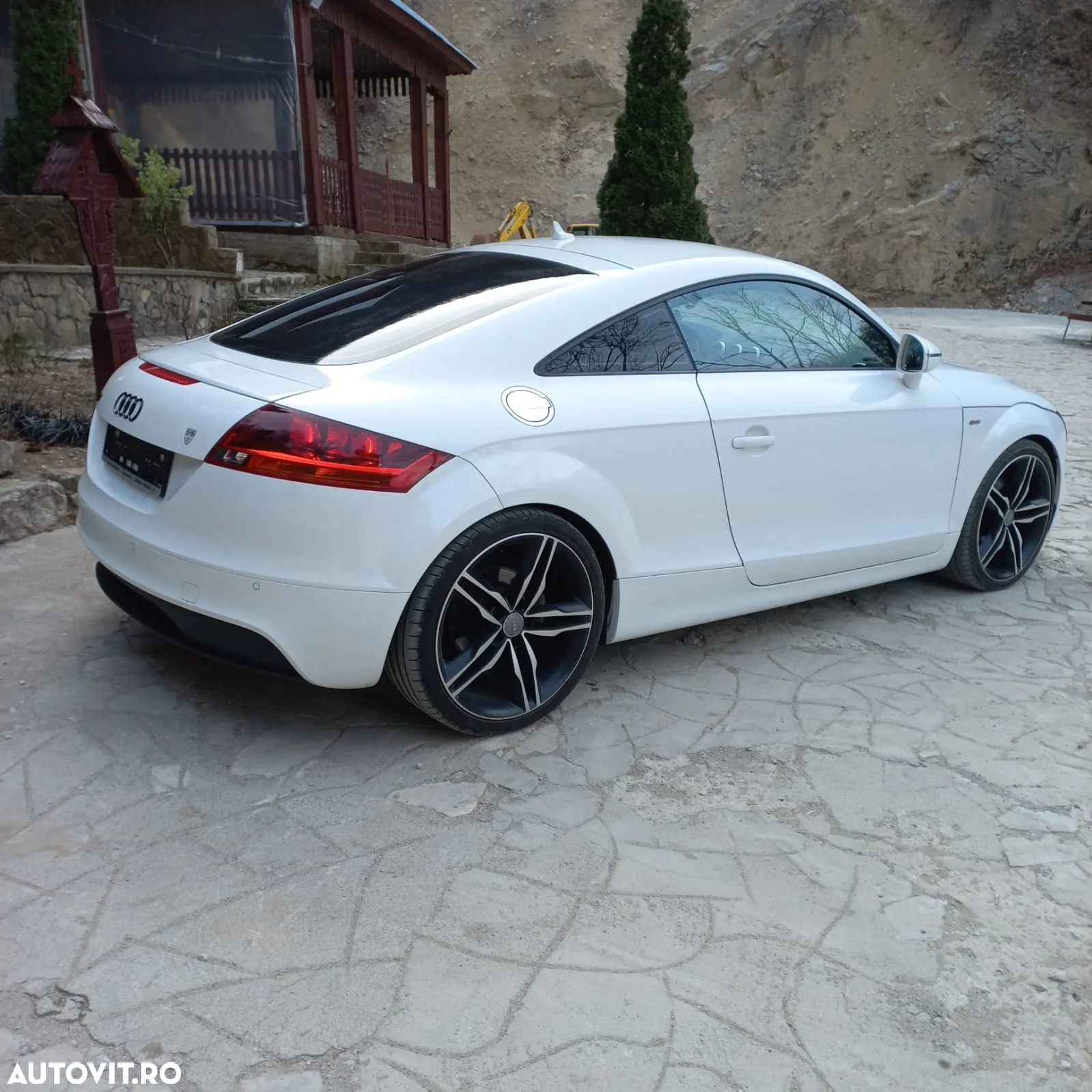 Audi TT Roadster 2.0 TDI quattro - 12