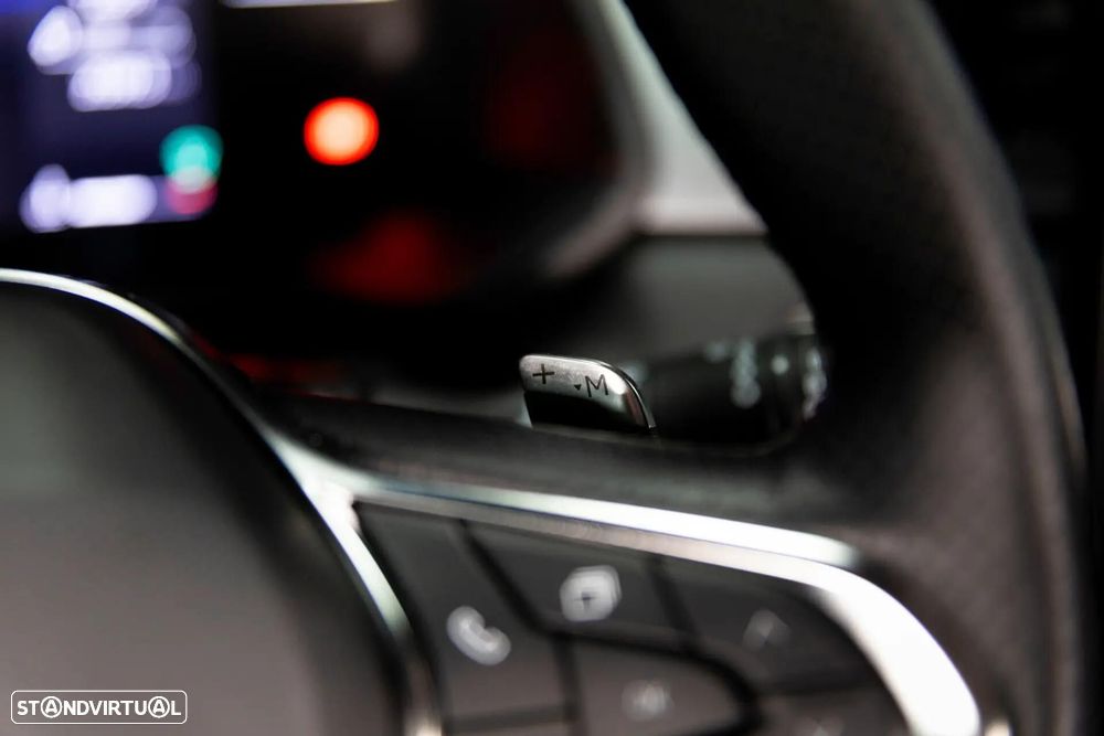 Renault Captur 1.3 TCe Techno EDC - 29