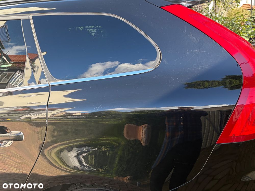 Volvo XC 60 D4 AWD Momentum - 14