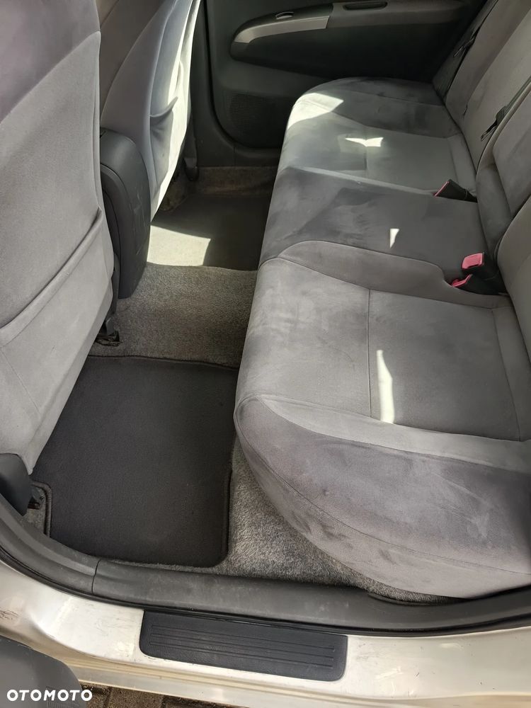 Toyota Prius 1.5 VVT-i Sol - 8