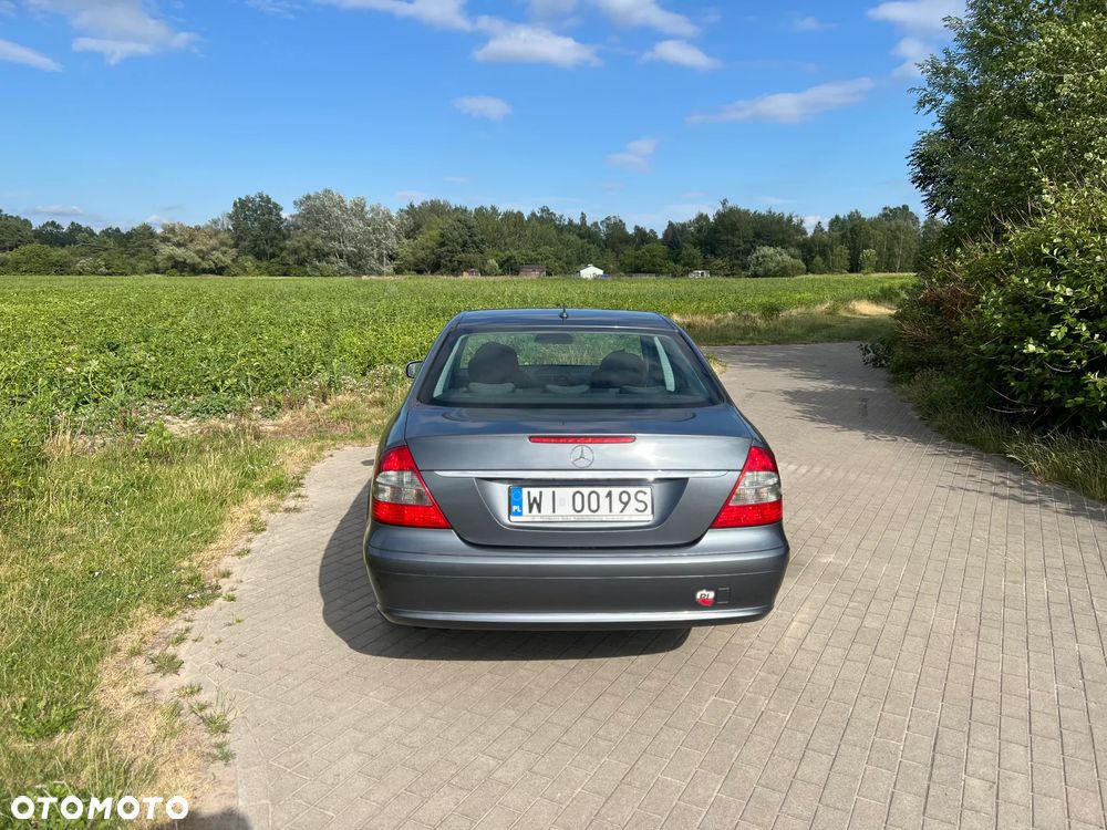 Mercedes-Benz Klasa E - 6