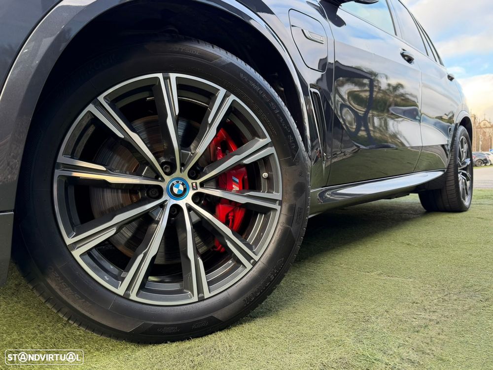 BMW X5 45 e xDrive Pack M - 9