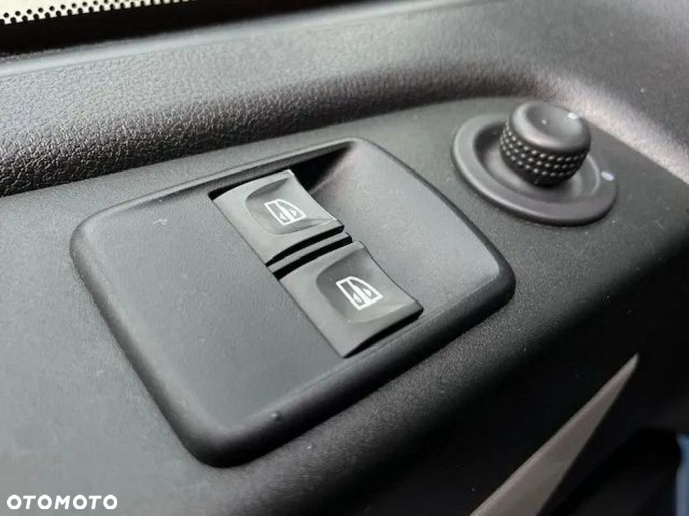 Renault Trafic - 36