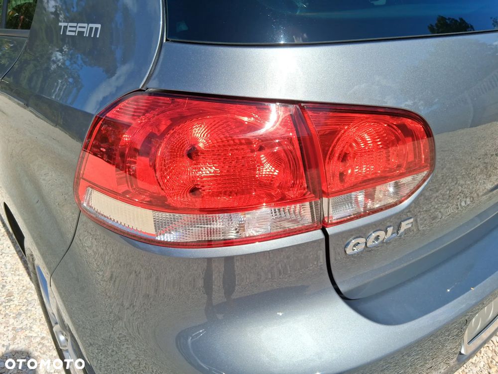 Volkswagen Golf - 31