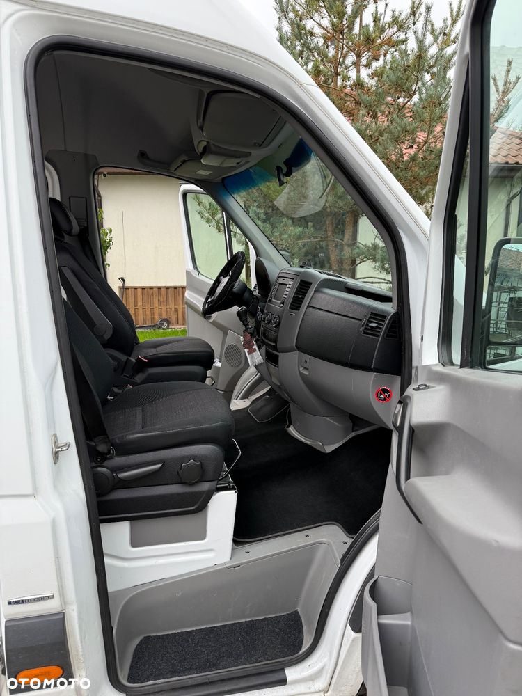 Mercedes-Benz Sprinter - 4