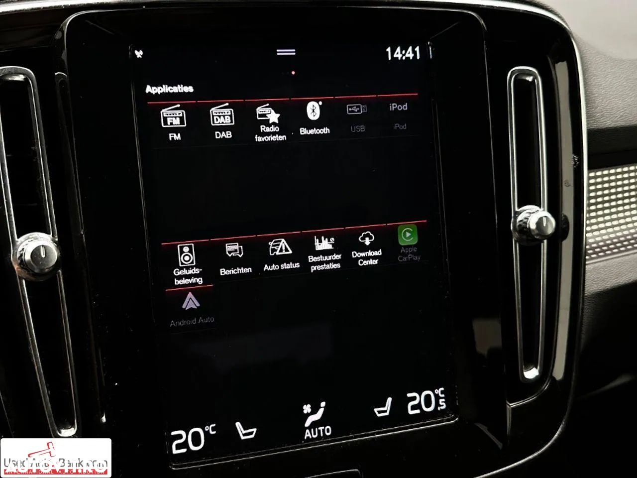 Volvo XC 40 B4 AT8 Mild Hybrid R-Design - 13