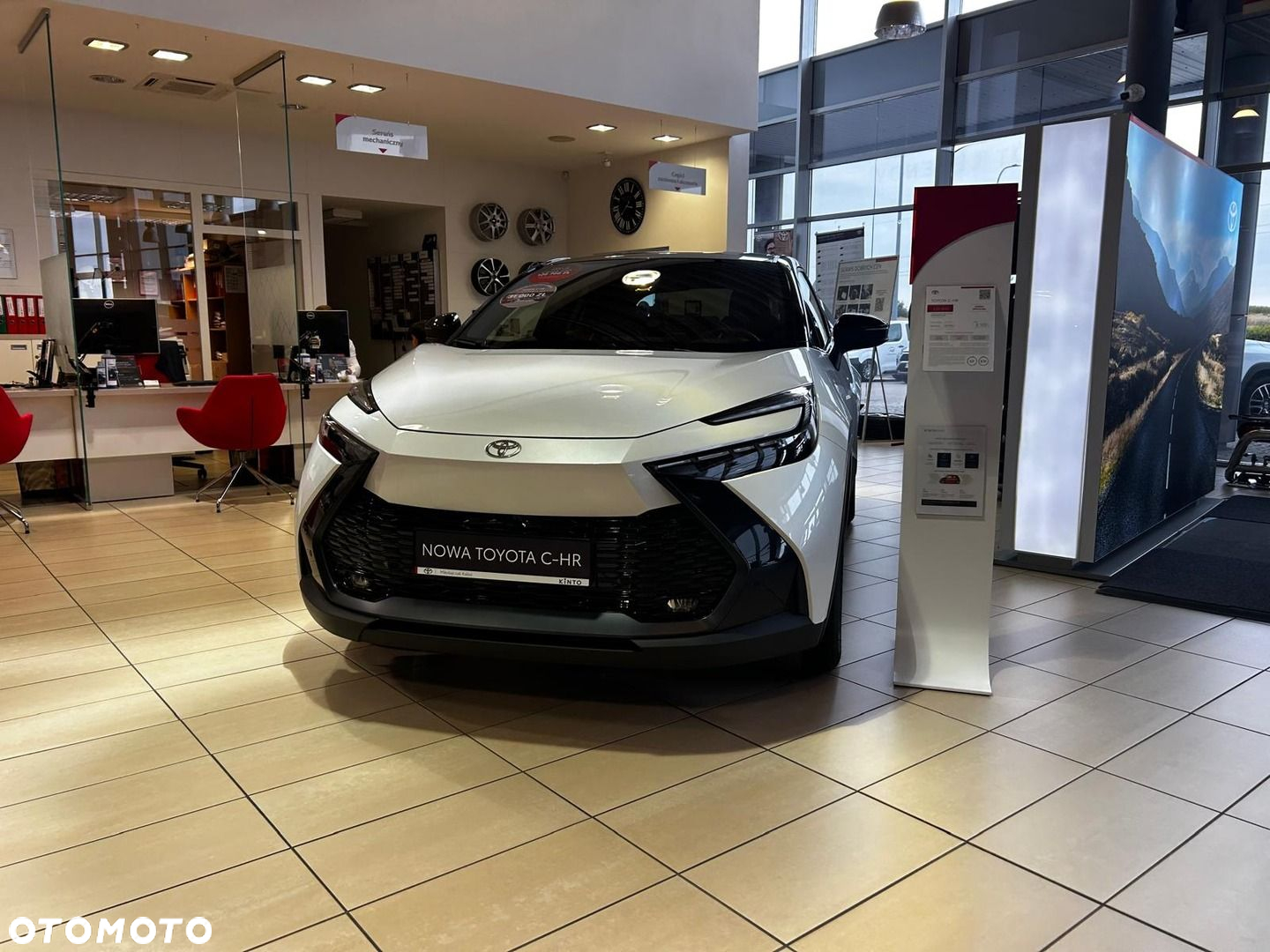 Toyota C-HR 1.8 Hybrid Executive - 2