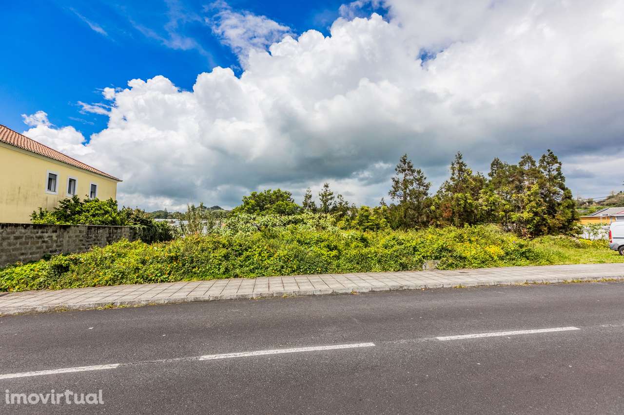 Lote para Construção - Rosto do Cão - Grande imagem: 2/7