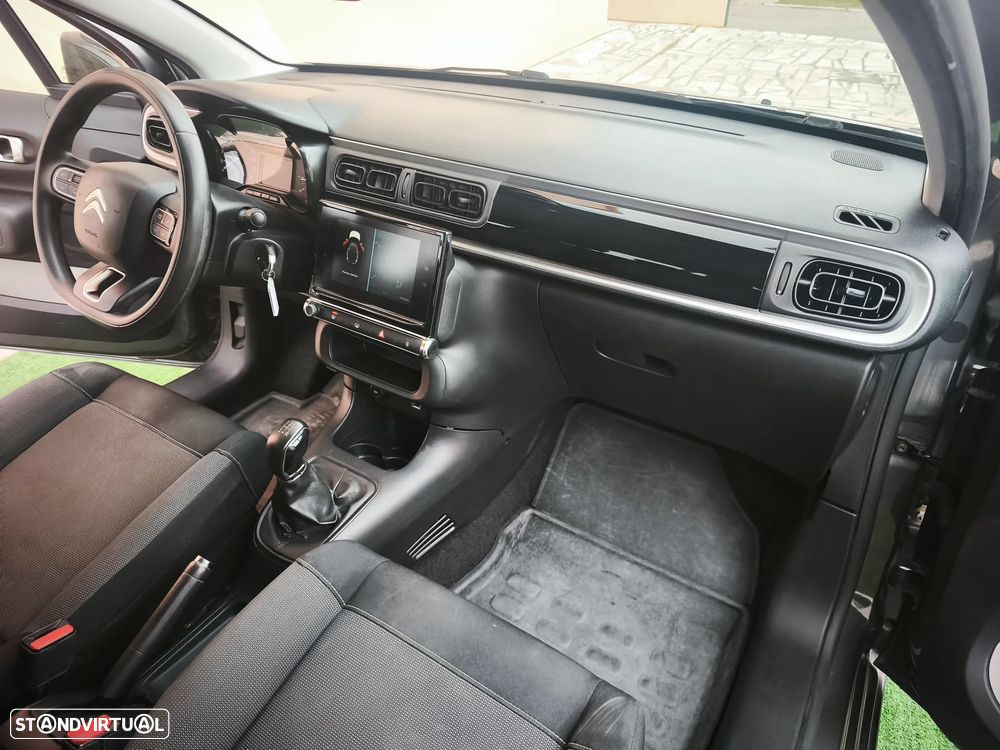 Citroën C3 1.2 PureTech Shine - 13