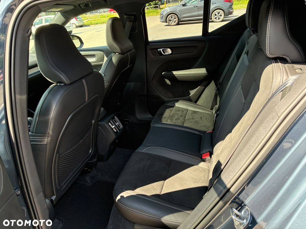 Volvo XC 40 T5 AWD R-Design - 18