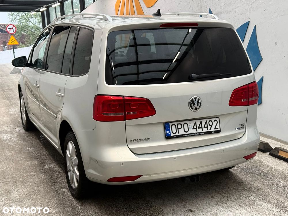 Volkswagen Touran 1.6 TDI DPF BlueMotion Technology DSG Cup - 14