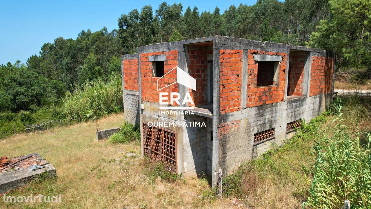 Terreno para construção com 2.200m2 - Grande imagem: 3/18