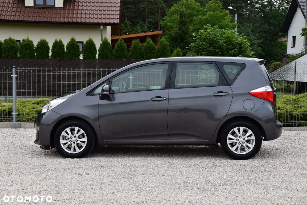 Toyota Verso S 1.33 Luna - 10